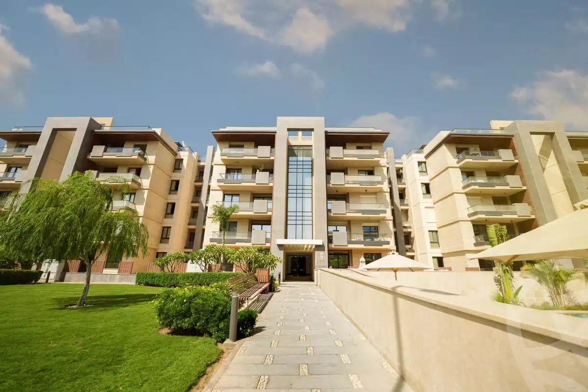 https://aqarmap.com.eg/en/listing/6191374-for-sale-cairo-new-cairo-compounds-azad