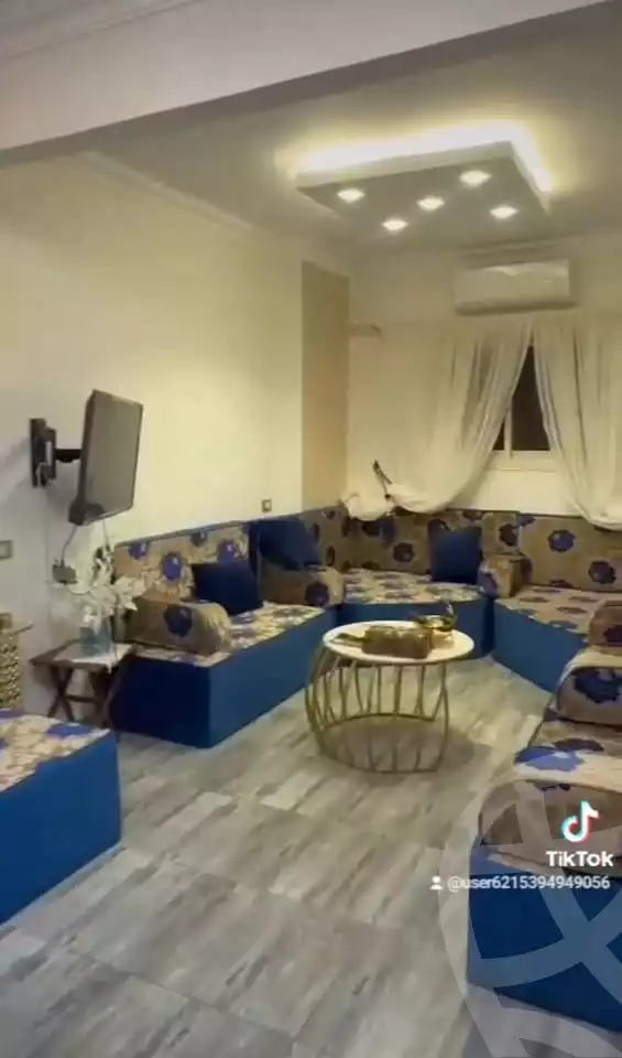https://aqarmap.com.eg/en/listing/6193345-for-sale-cairo-el-haram-shareaa-el-haram
