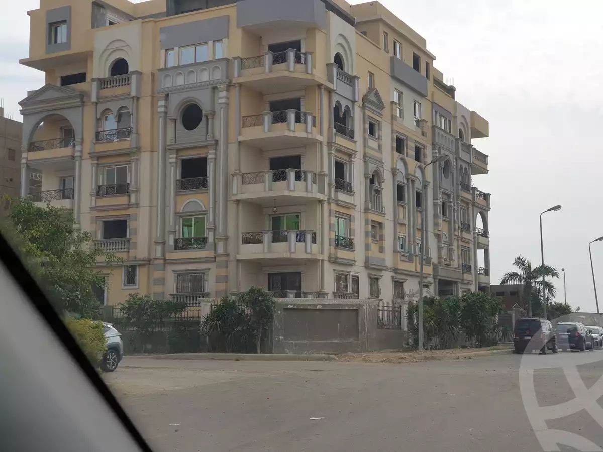 https://aqarmap.com.eg/ar/listing/6194147-for-sale-cairo-mokattam-lhdb-l-ly-manteqt-ganob-s