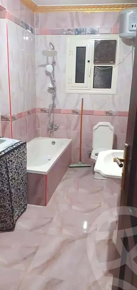 https://aqarmap.com.eg/ar/listing/6194455-for-sale-cairo-el-haram-shareaa-el-haram