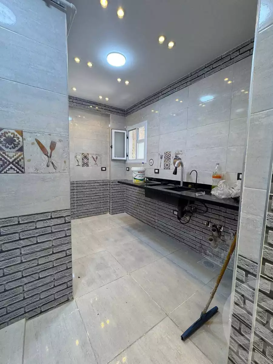 https://aqarmap.com.eg/ar/listing/6194746-for-sale-alexandria-bahray-el-anfoshy-al-gomrok-al-kadem-st