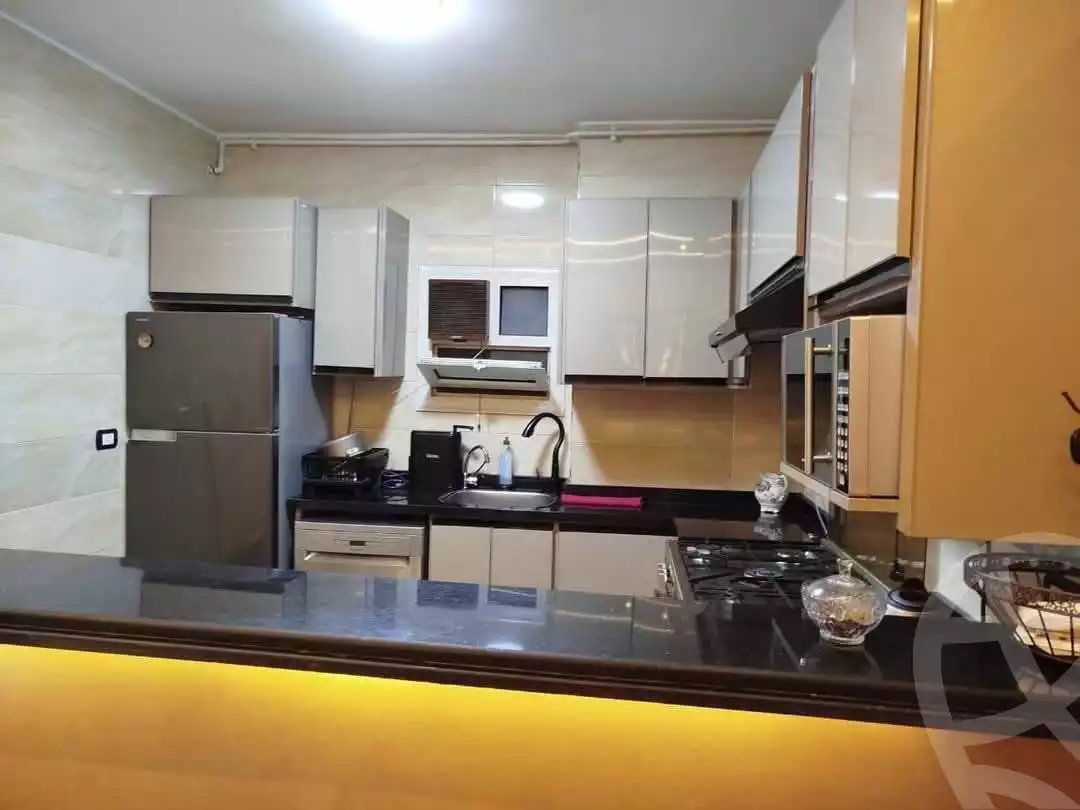 https://aqarmap.com.eg/en/listing/6197156-for-sale-cairo-el-haram-shareaa-el-haram