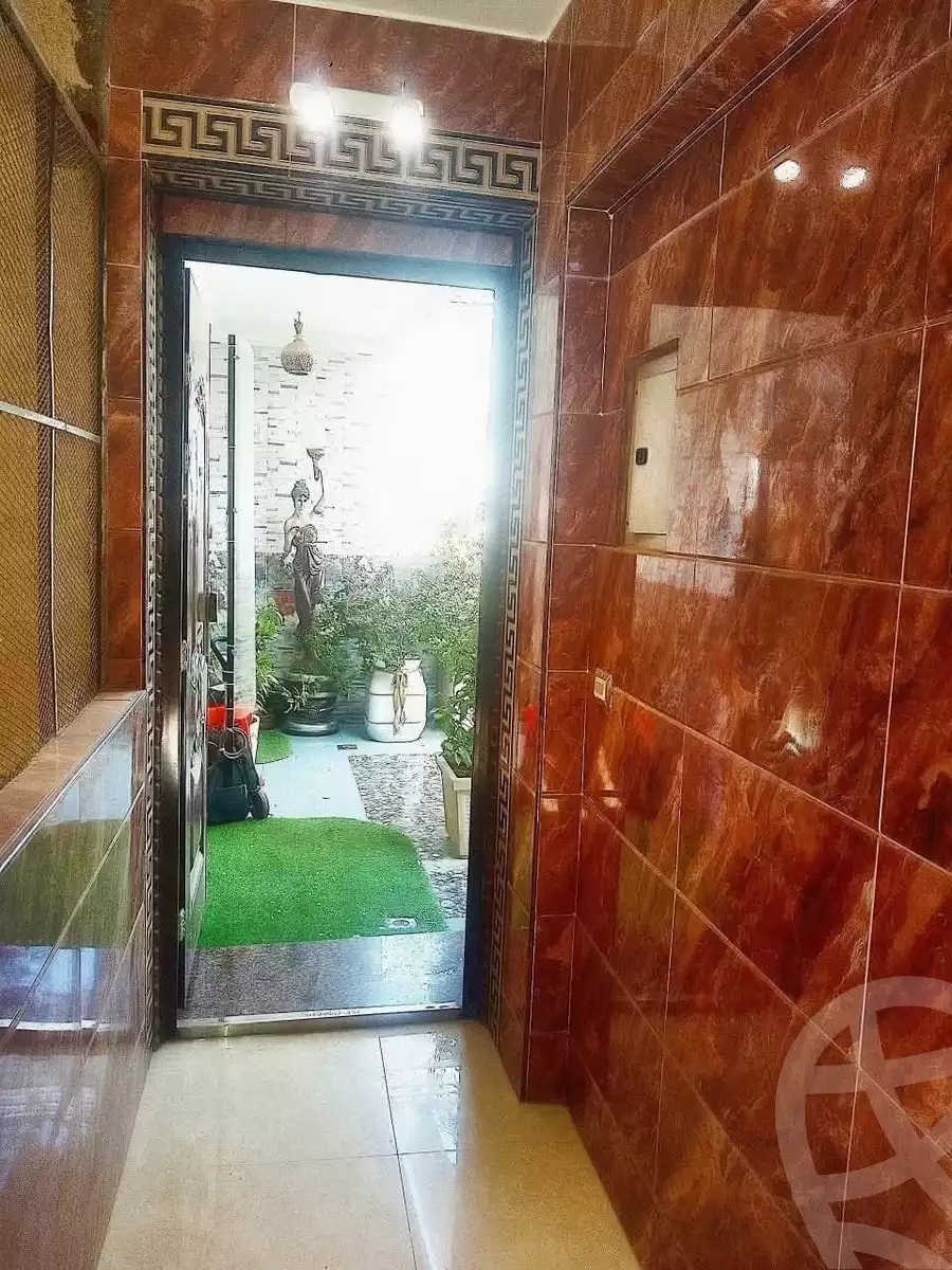https://aqarmap.com.eg/ar/listing/6197276-for-sale-cairo-ain-shams-ain-shams-el-sharkia