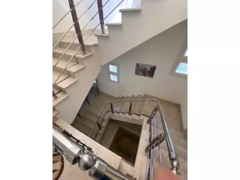 https://aqarmap.com.eg/ar/listing/6197299-for-sale-cairo-new-cairo-madinaty-lmntq-lwl-fylt-group-7