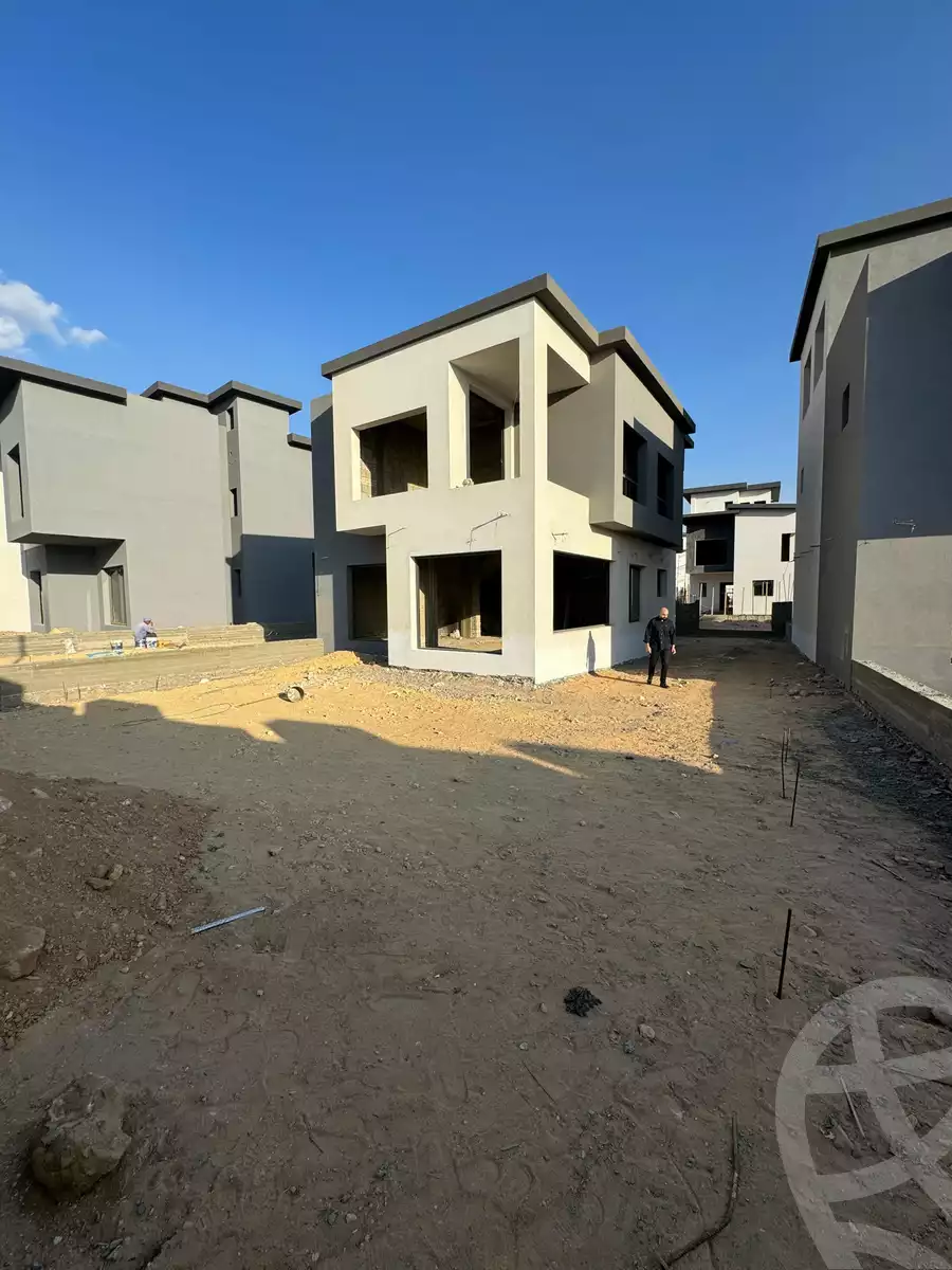 https://aqarmap.com.eg/ar/listing/6191479-for-sale-cairo-new-cairo-compounds-kmbwnd-kryk-twn-il-cazar
