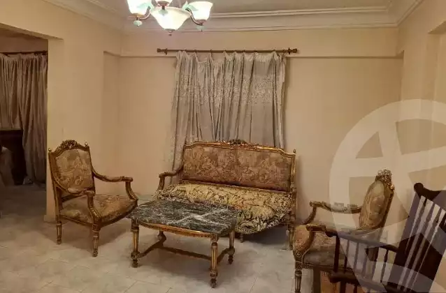 https://aqarmap.com.eg/ar/listing/6197920-for-sale-alexandria-miami-ahmed-hamdy-st