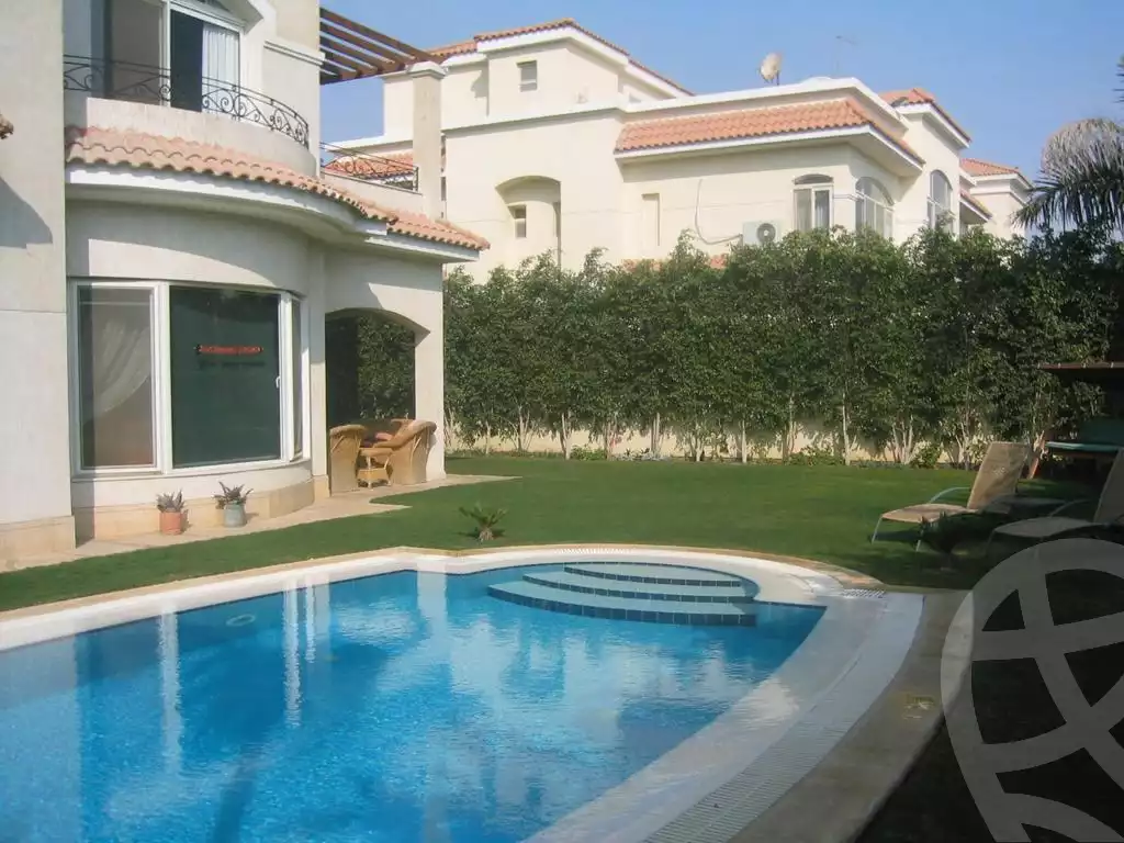 https://aqarmap.com.eg/ar/listing/6198113-for-sale-cairo-6th-of-october-compounds-royal-hills