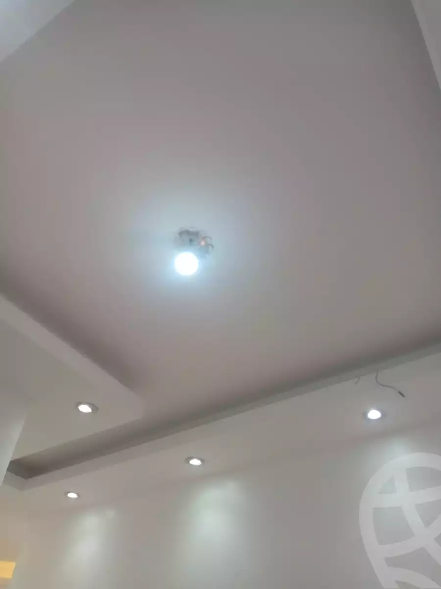 https://aqarmap.com.eg/ar/listing/6198654-for-sale-cairo-el-sheikh-zayed-city-el-hay-el-hady-ashaer-area-1-street-10