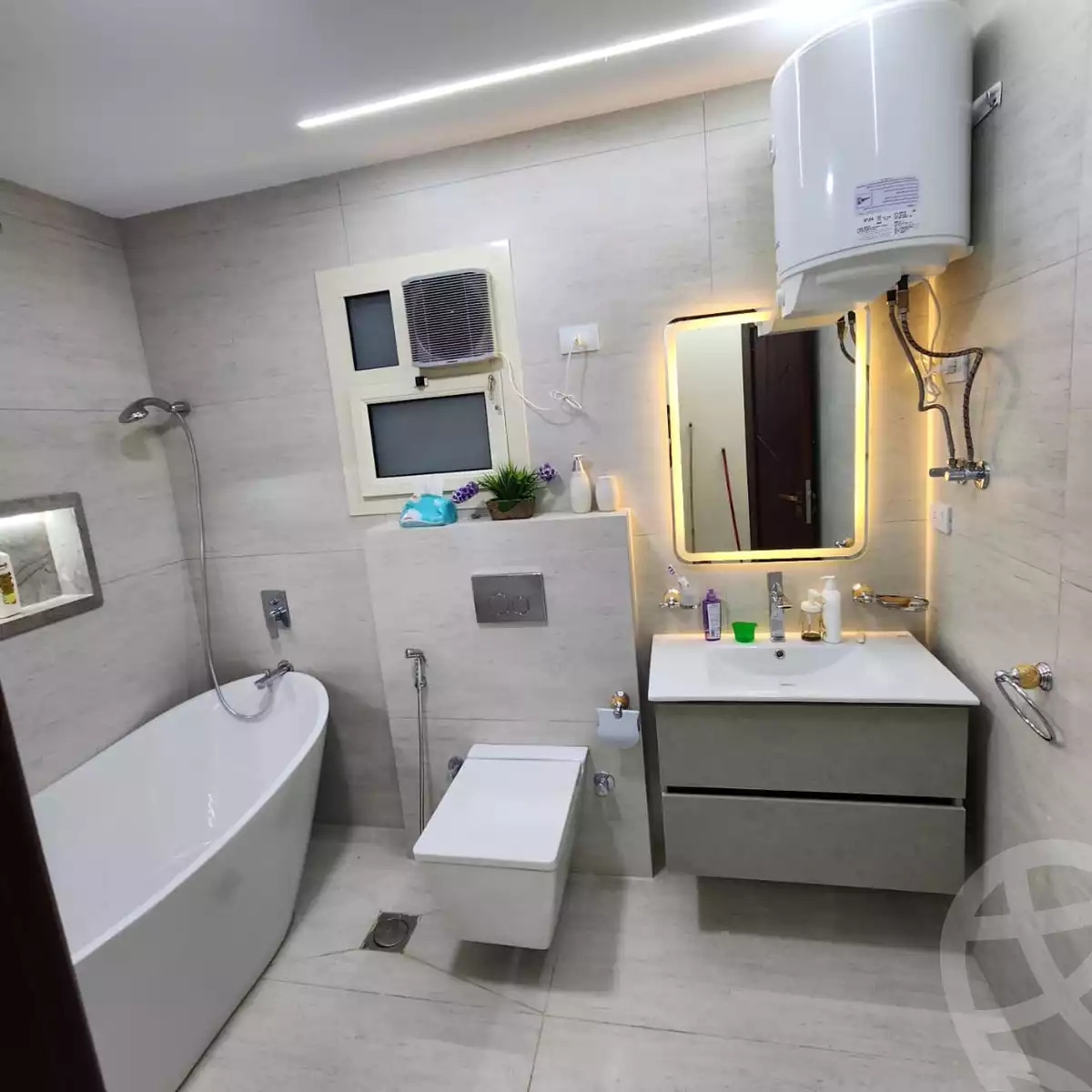 https://aqarmap.com.eg/en/listing/6198645-for-sale-cairo-el-sheikh-zayed-city-compounds-el-khamayel
