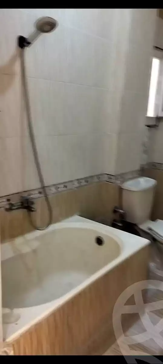 https://aqarmap.com.eg/ar/listing/6199428-for-rent-alexandria-l-jmy-el-hanouvel-hussein-waly-st