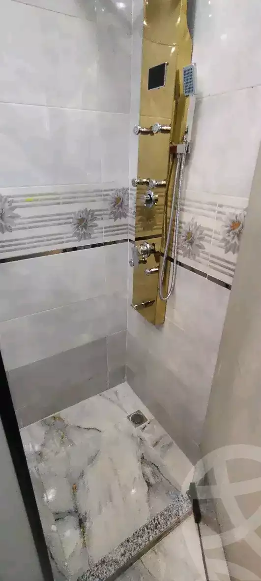 https://aqarmap.com.eg/ar/listing/6199911-for-sale-cairo-ain-shams-el-naam-feleb-hanna-st