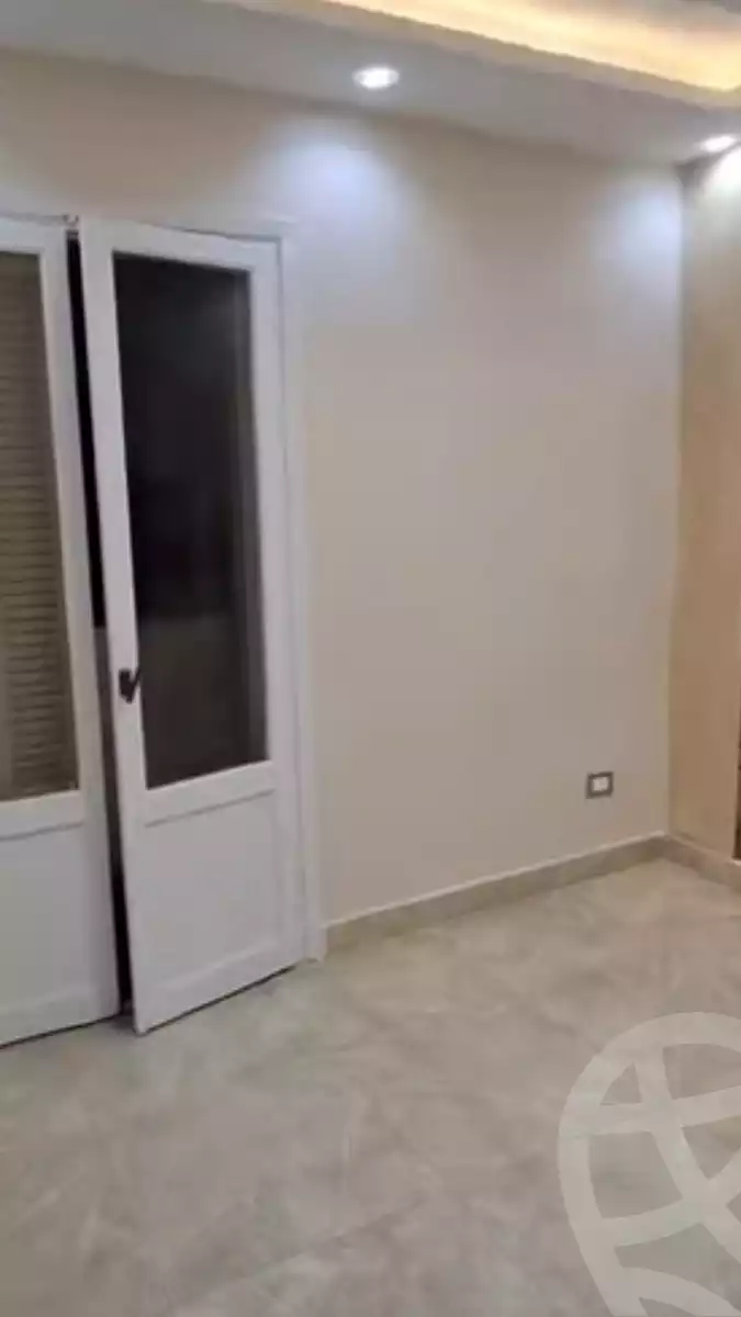 https://aqarmap.com.eg/en/listing/6201464-for-sale-alexandria-miami-45-street