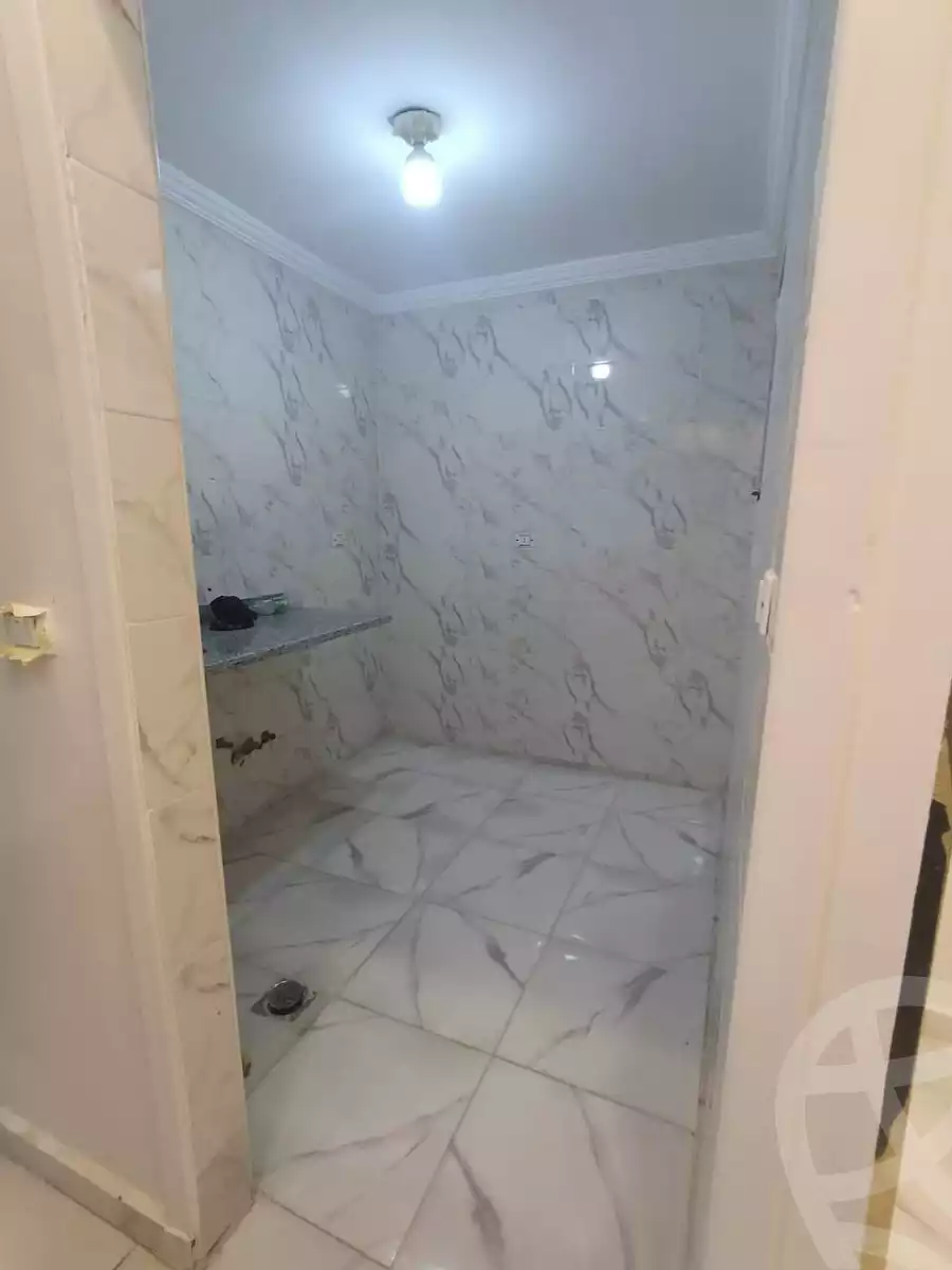 https://aqarmap.com.eg/ar/listing/6201559-for-sale-cairo-helwan-hadayek-helwan-el-eshrein-st