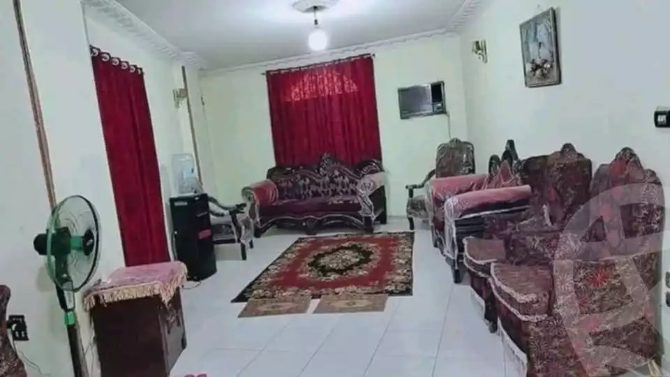 https://aqarmap.com.eg/ar/listing/6201619-for-rent-cairo-faisal-kafr-tohormos-queen-nazli-st