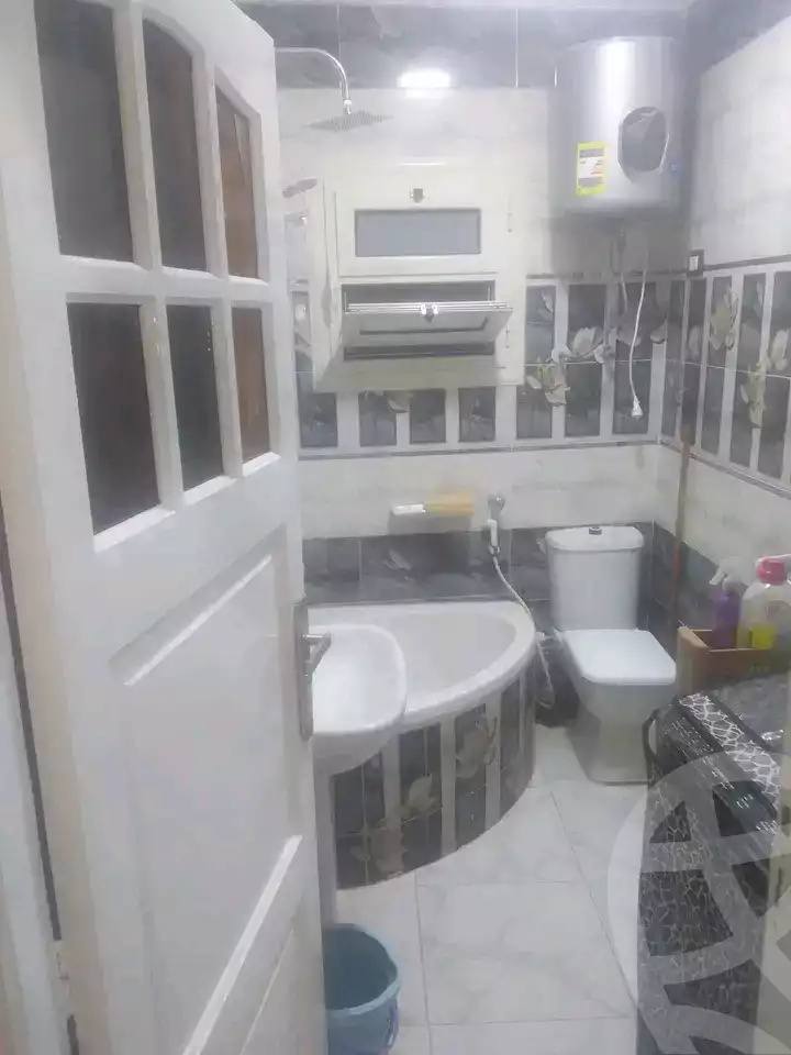 https://aqarmap.com.eg/ar/listing/6201711-for-sale-alexandria-l-jmy-el-hanouvel-el-salam-st