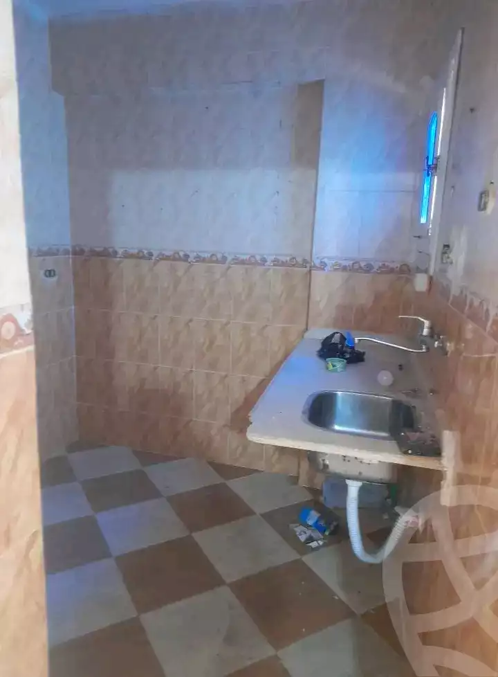 https://aqarmap.com.eg/en/listing/6201486-for-sale-alexandria-bakoos-al-anbari-st