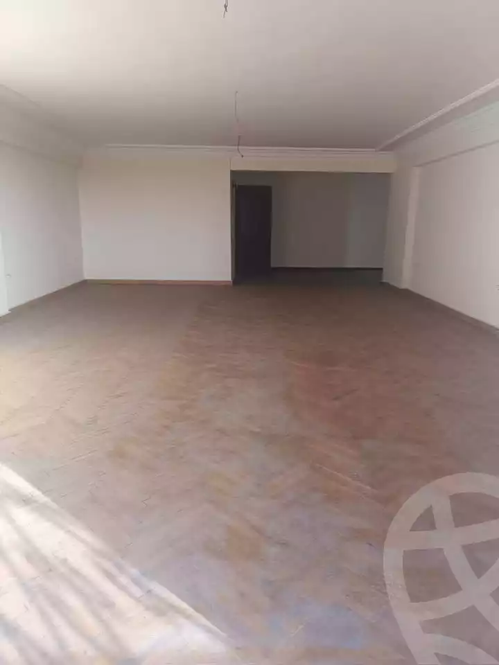 https://aqarmap.com.eg/en/listing/6201977-for-sale-alexandria-zezenia