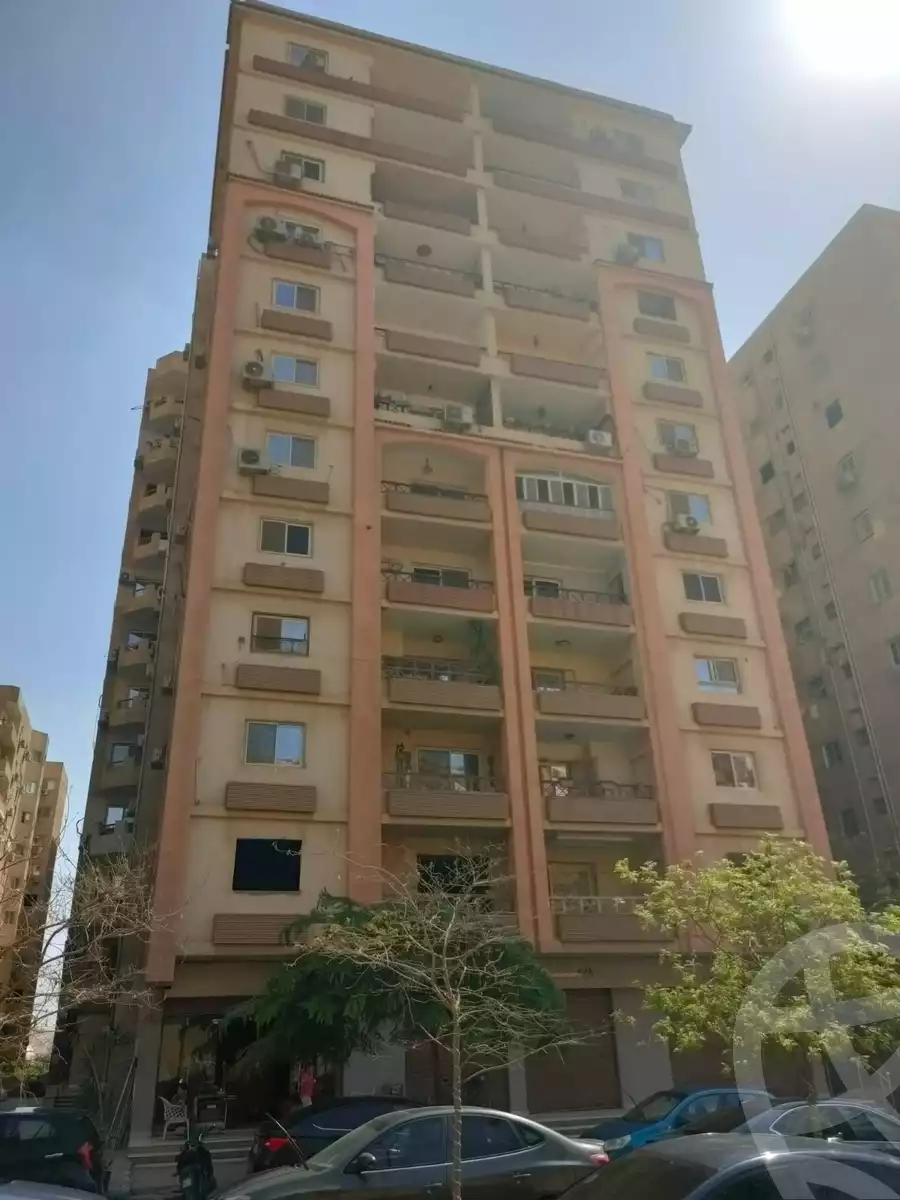 https://aqarmap.com.eg/en/listing/6203142-for-sale-cairo-mokattam-el-hadabah-el-wosta-compounds-palm-city