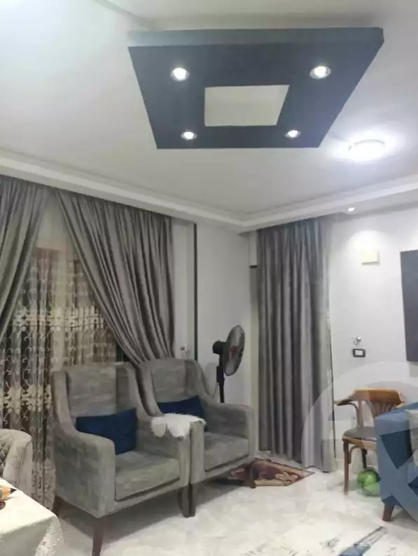 https://aqarmap.com.eg/en/listing/6203307-for-sale-cairo-15th-of-may-manteqat-el-90-fadan