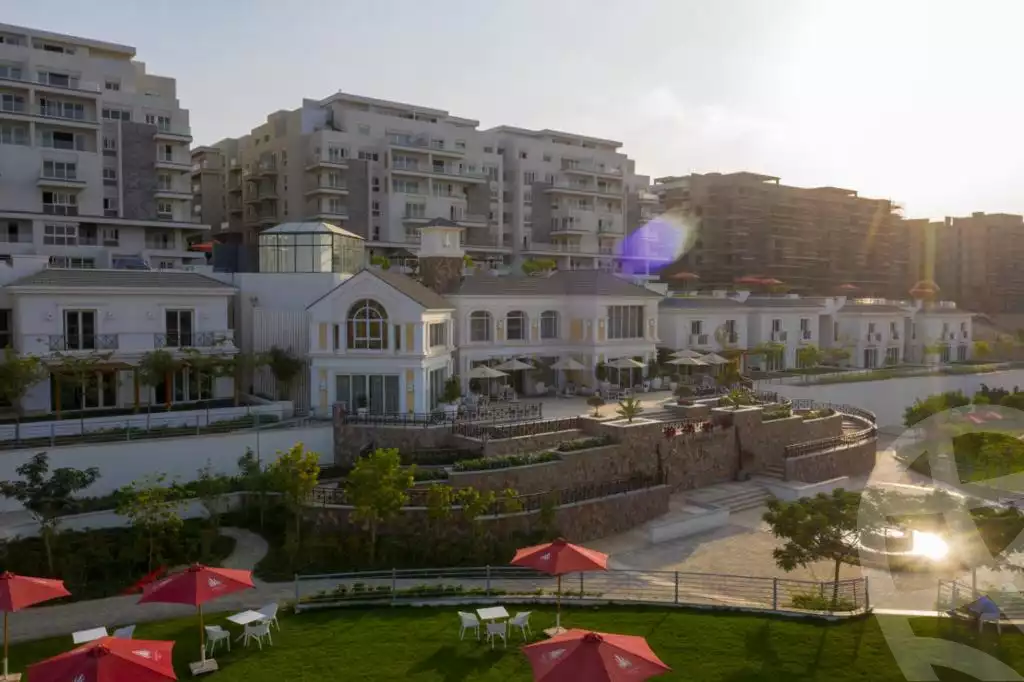 https://aqarmap.com.eg/en/listing/6203796-for-sale-cairo-new-cairo-compounds-mwntn-fyw-y-syty-club-park-mountain-view-icity