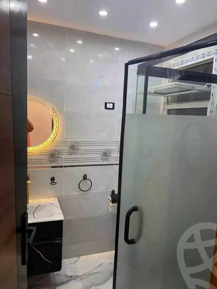 https://aqarmap.com.eg/en/listing/6203915-for-sale-cairo-ain-shams-el-naam-feleb-hanna-st
