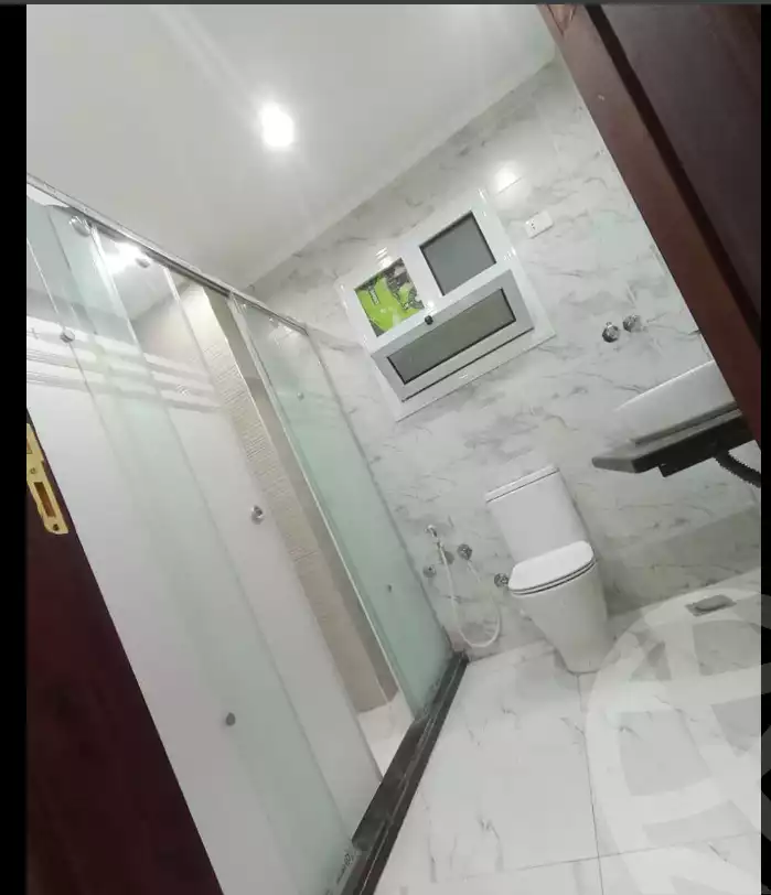 https://aqarmap.com.eg/ar/listing/6204683-for-sale-cairo-helwan-helwan-el-sharkeya-abd-el-rahman-pasha-st