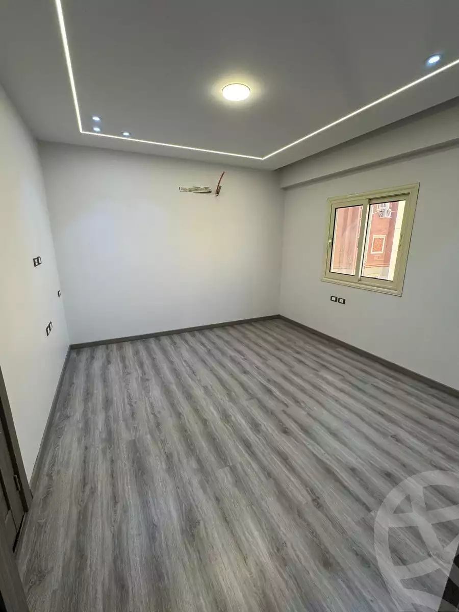 https://aqarmap.com.eg/ar/listing/6205963-for-rent-cairo-new-cairo-el-lotus-lotus-north-lmntq-lkhms-llwts-lshmly