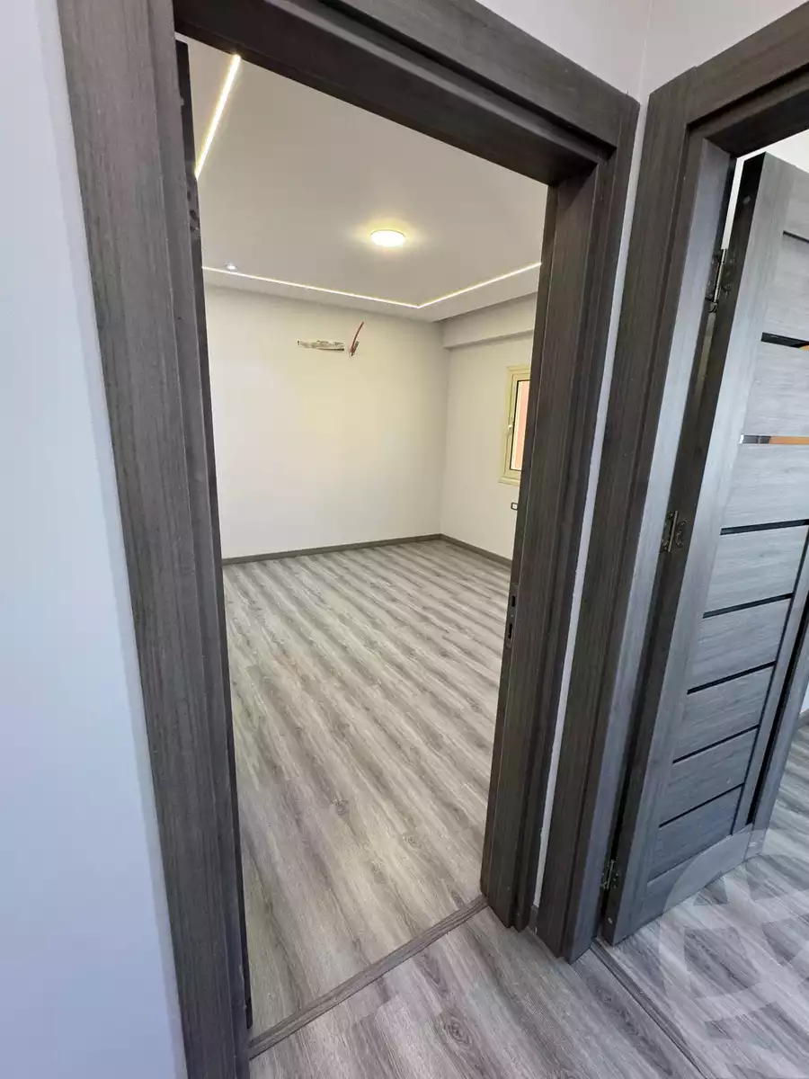 https://aqarmap.com.eg/ar/listing/6205963-for-rent-cairo-new-cairo-el-lotus-lotus-north-lmntq-lkhms-llwts-lshmly