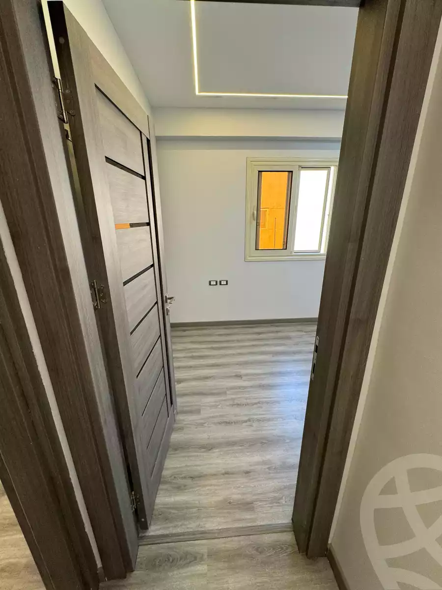 https://aqarmap.com.eg/ar/listing/6205963-for-rent-cairo-new-cairo-el-lotus-lotus-north-lmntq-lkhms-llwts-lshmly