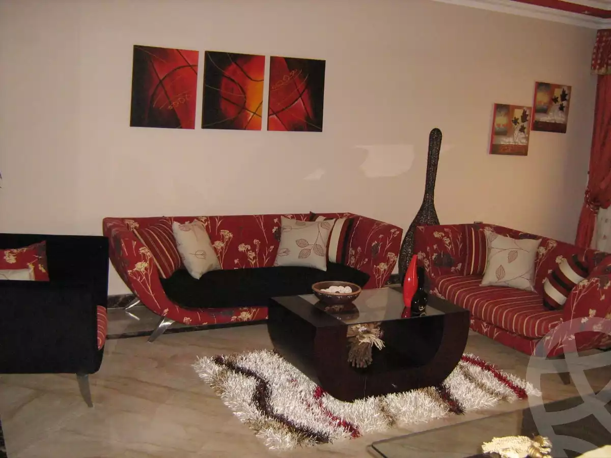 https://aqarmap.com.eg/en/listing/6206247-for-sale-cairo-new-cairo-el-ahyaa-first-neighborhood-street-53