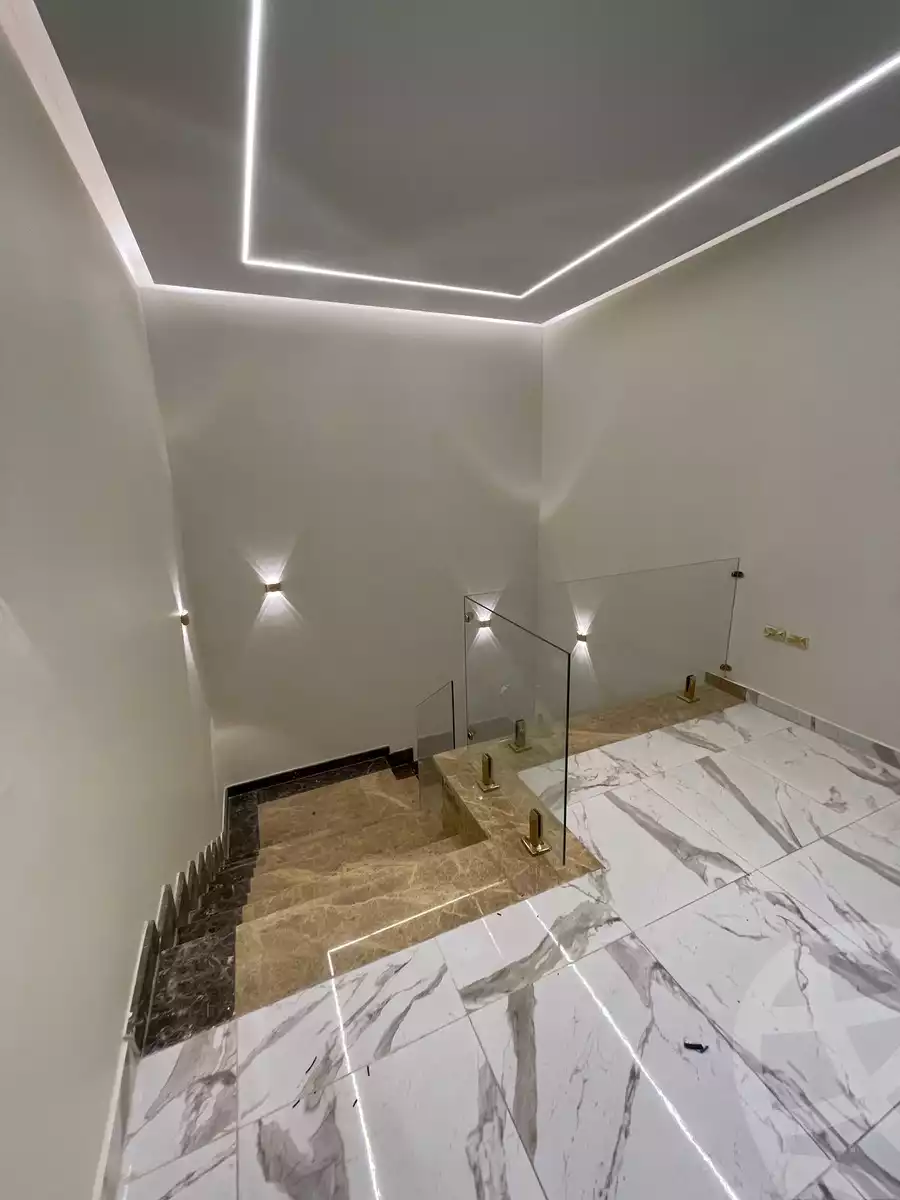 https://aqarmap.com.eg/ar/listing/6206738-for-rent-cairo-new-cairo-compounds-fifth-square