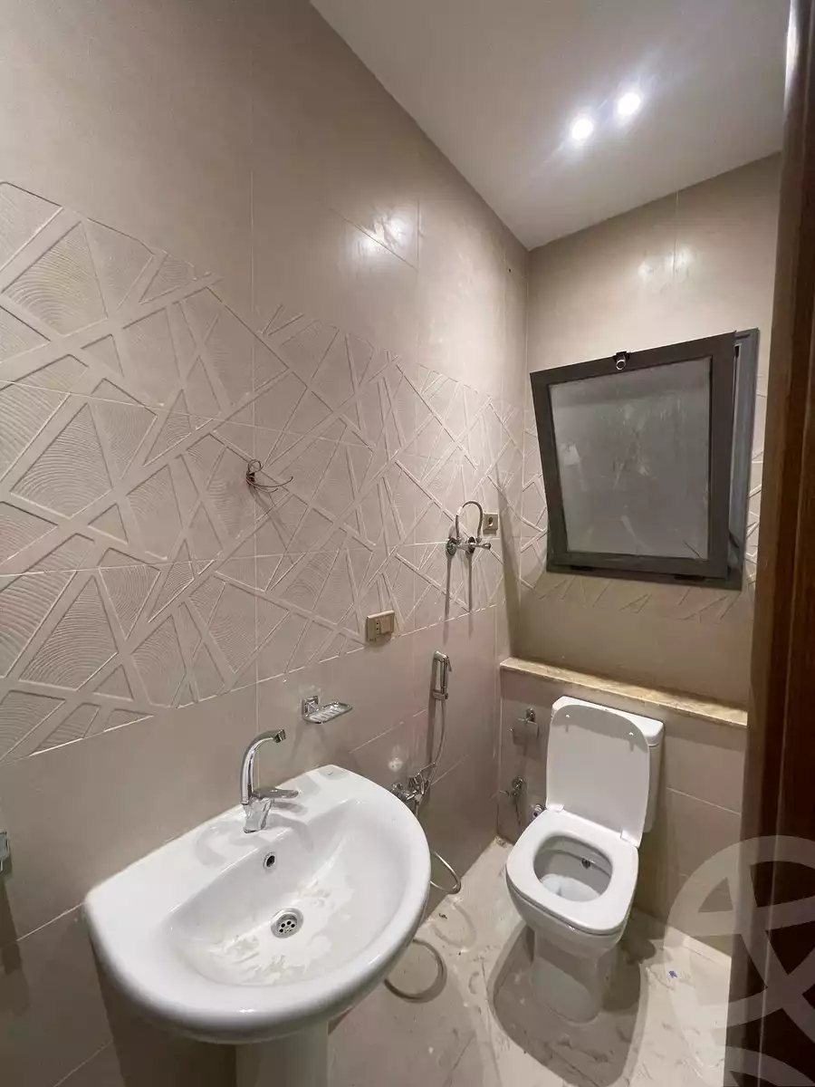 https://aqarmap.com.eg/ar/listing/6206738-for-rent-cairo-new-cairo-compounds-fifth-square