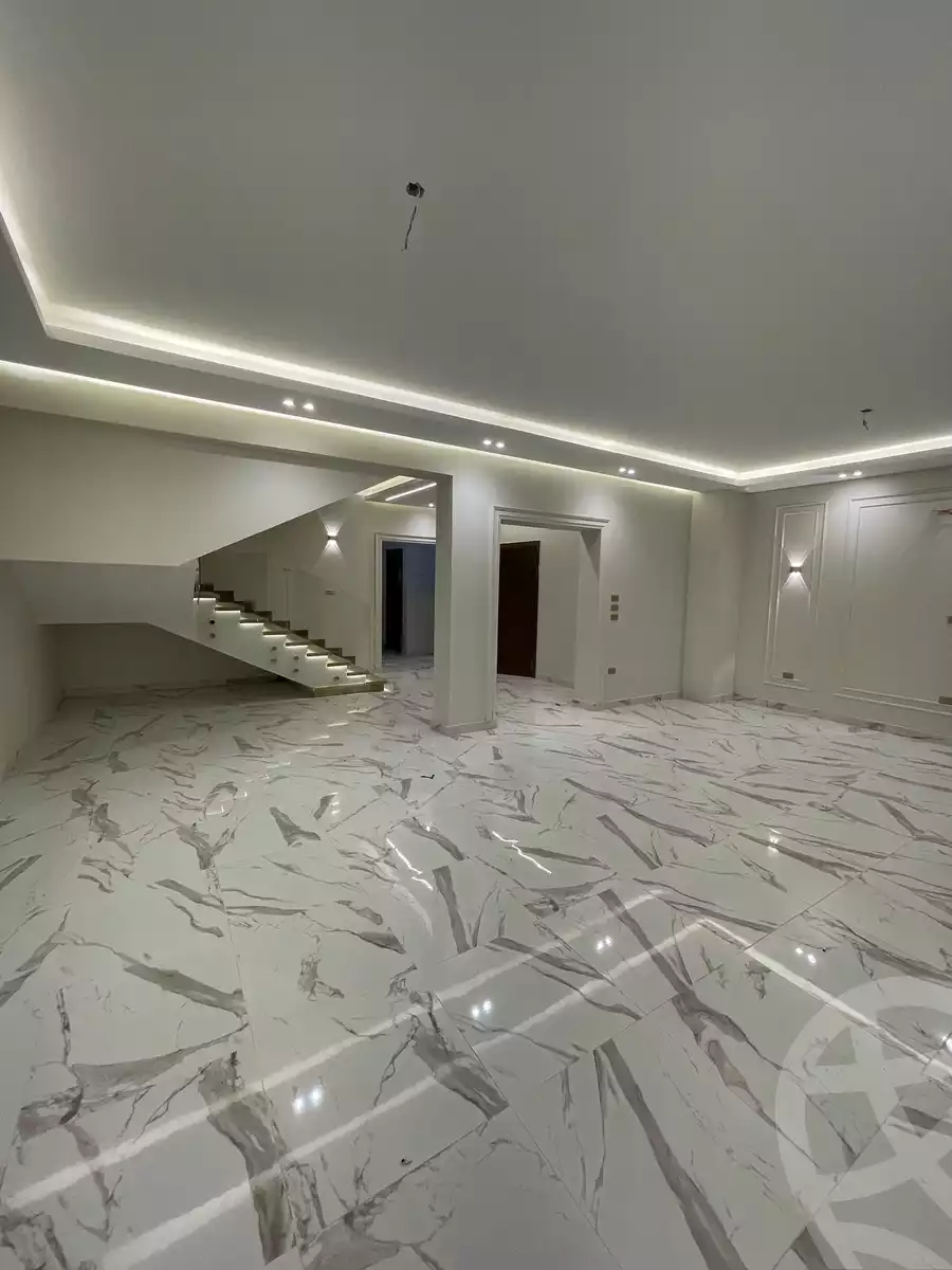 https://aqarmap.com.eg/ar/listing/6206738-for-rent-cairo-new-cairo-compounds-fifth-square