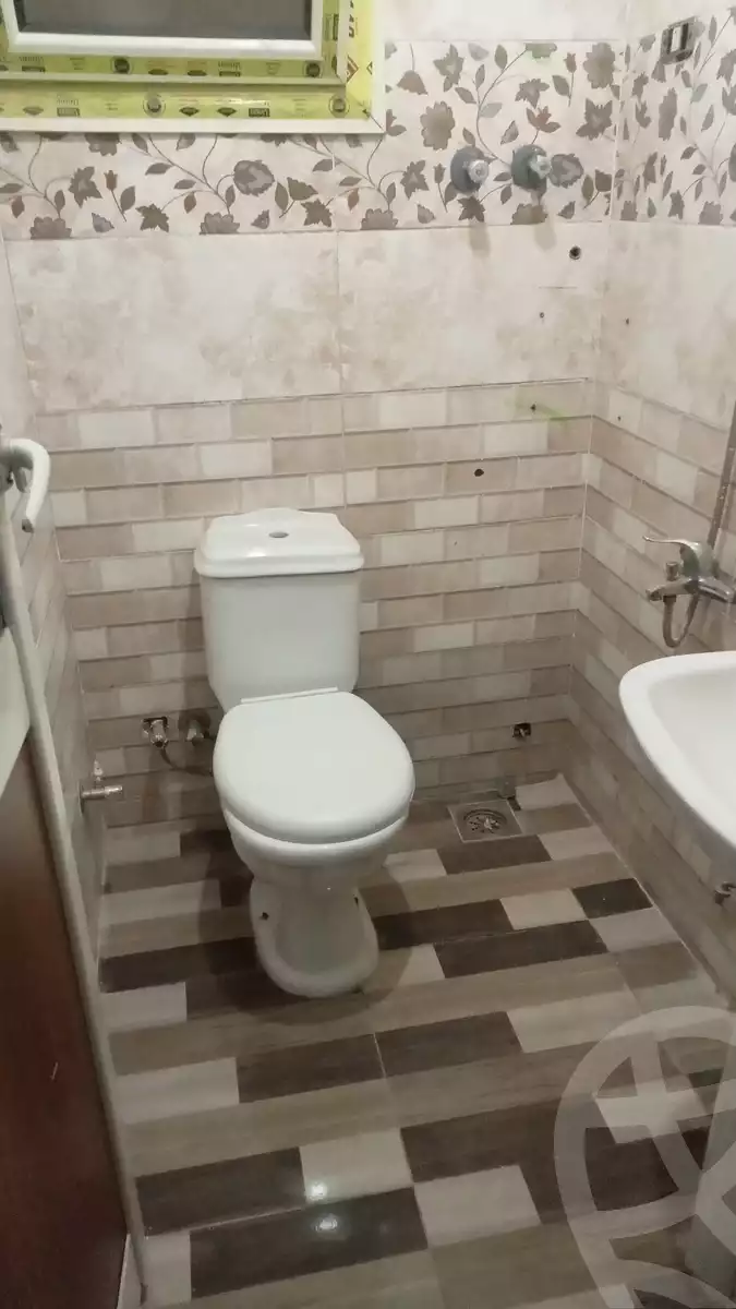 https://aqarmap.com.eg/en/listing/6208265-for-sale-qalyubia-shubra-el-khaima-om-bayoumi