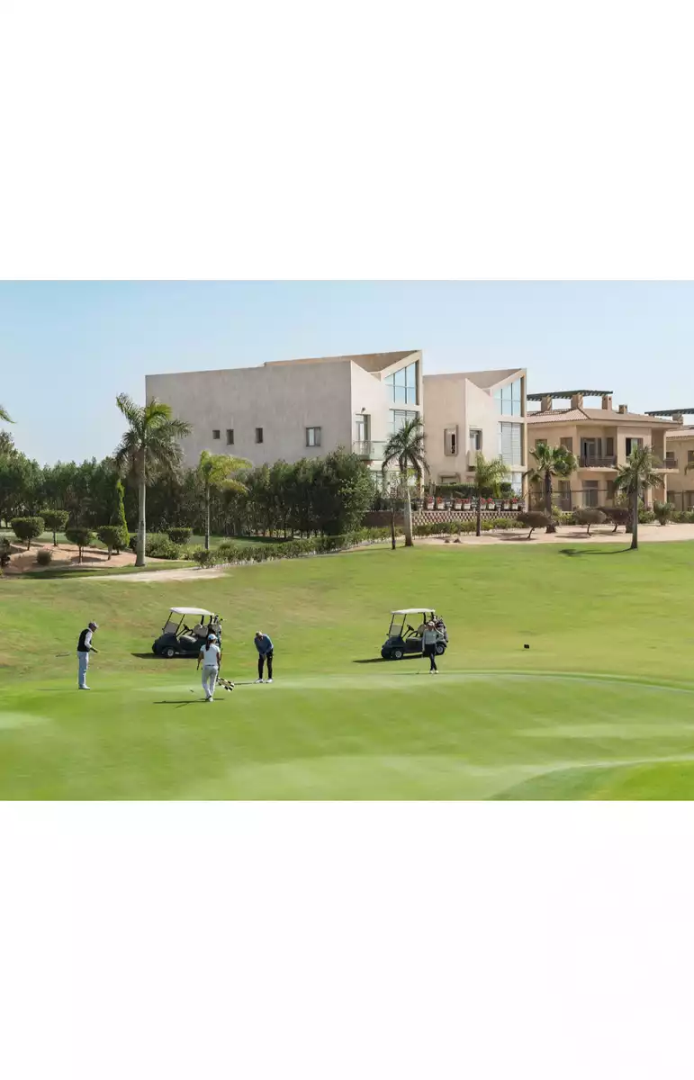 https://aqarmap.com.eg/ar/listing/6208292-for-sale-cairo-el-sheikh-zayed-city-compounds-kmbwnd-ljry-swdyk