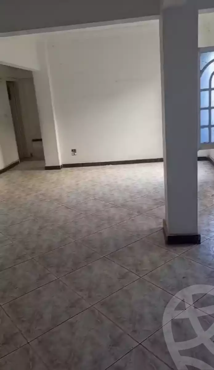https://aqarmap.com.eg/en/listing/6208333-for-sale-cairo-el-zaytun-hlmy-lzytwn-ibn-el-hakam-sq