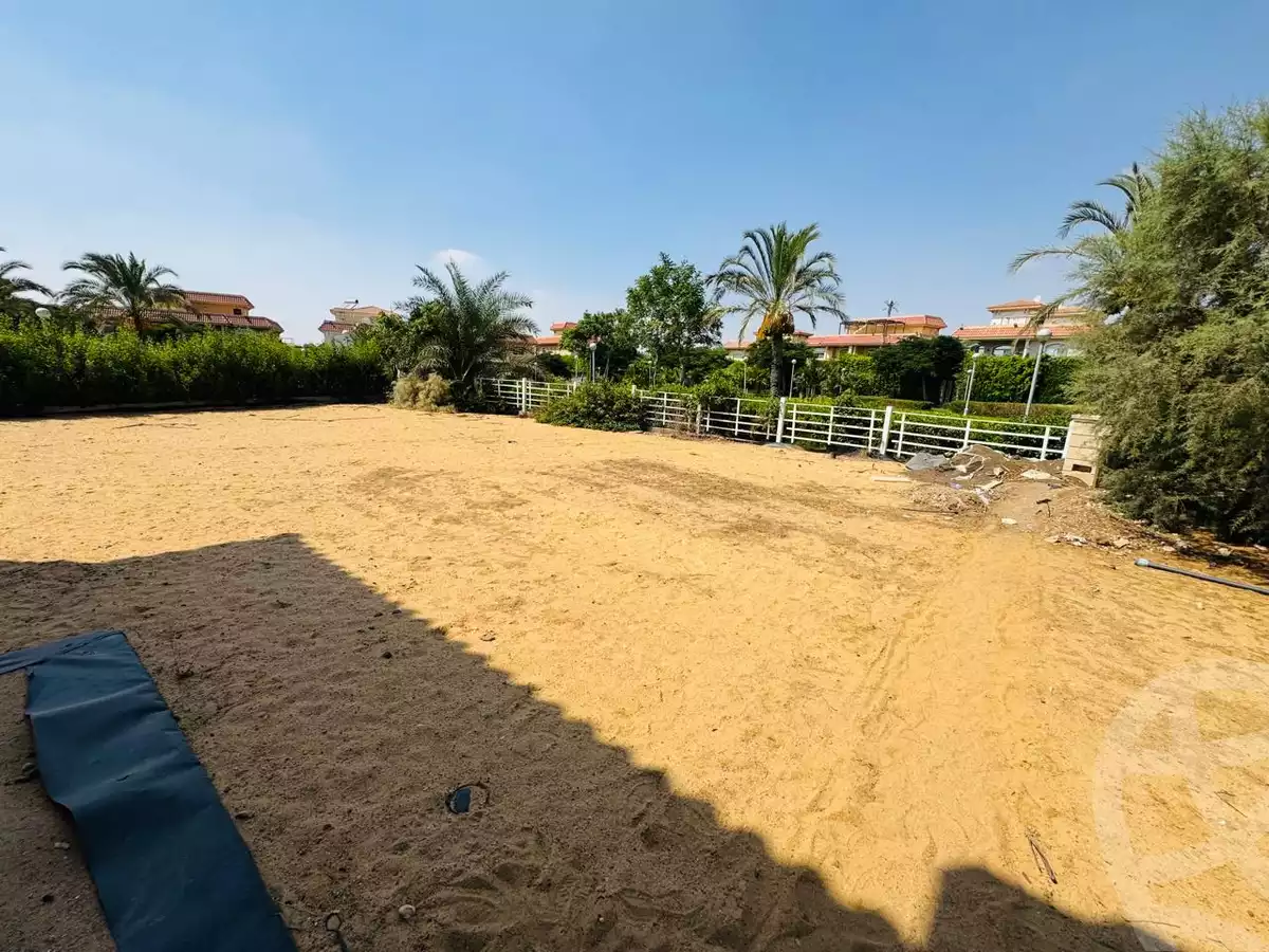 https://aqarmap.com.eg/ar/listing/6209369-for-sale-cairo-new-cairo-madinaty-lmntq-lkhms-fylt-group-18