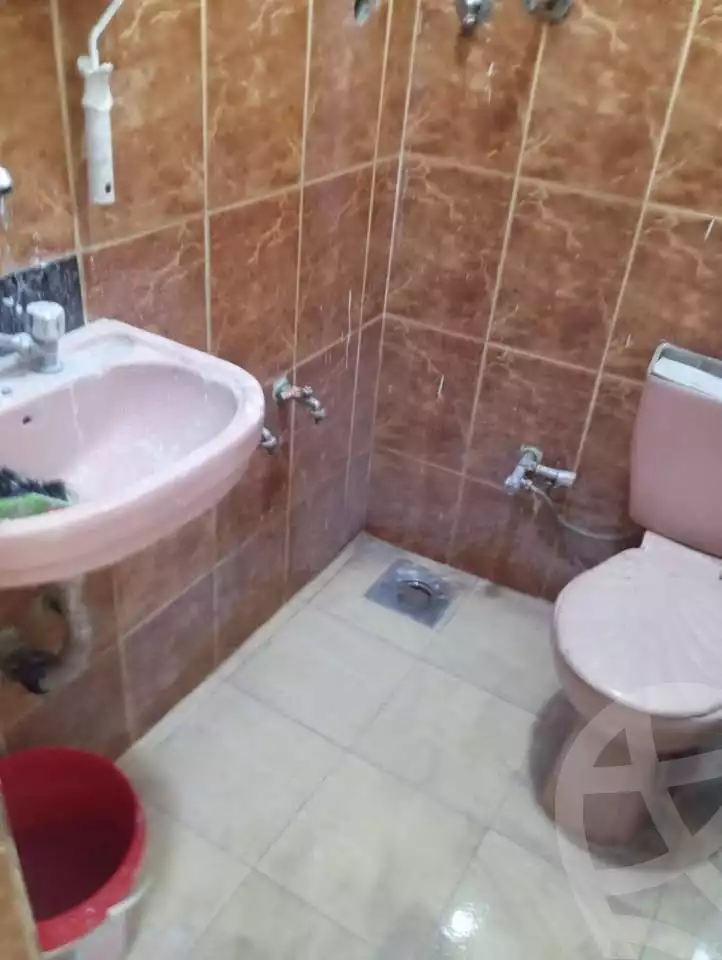 https://aqarmap.com.eg/ar/listing/6209521-for-sale-qalyubia-shubra-el-khaima-om-bayoumi