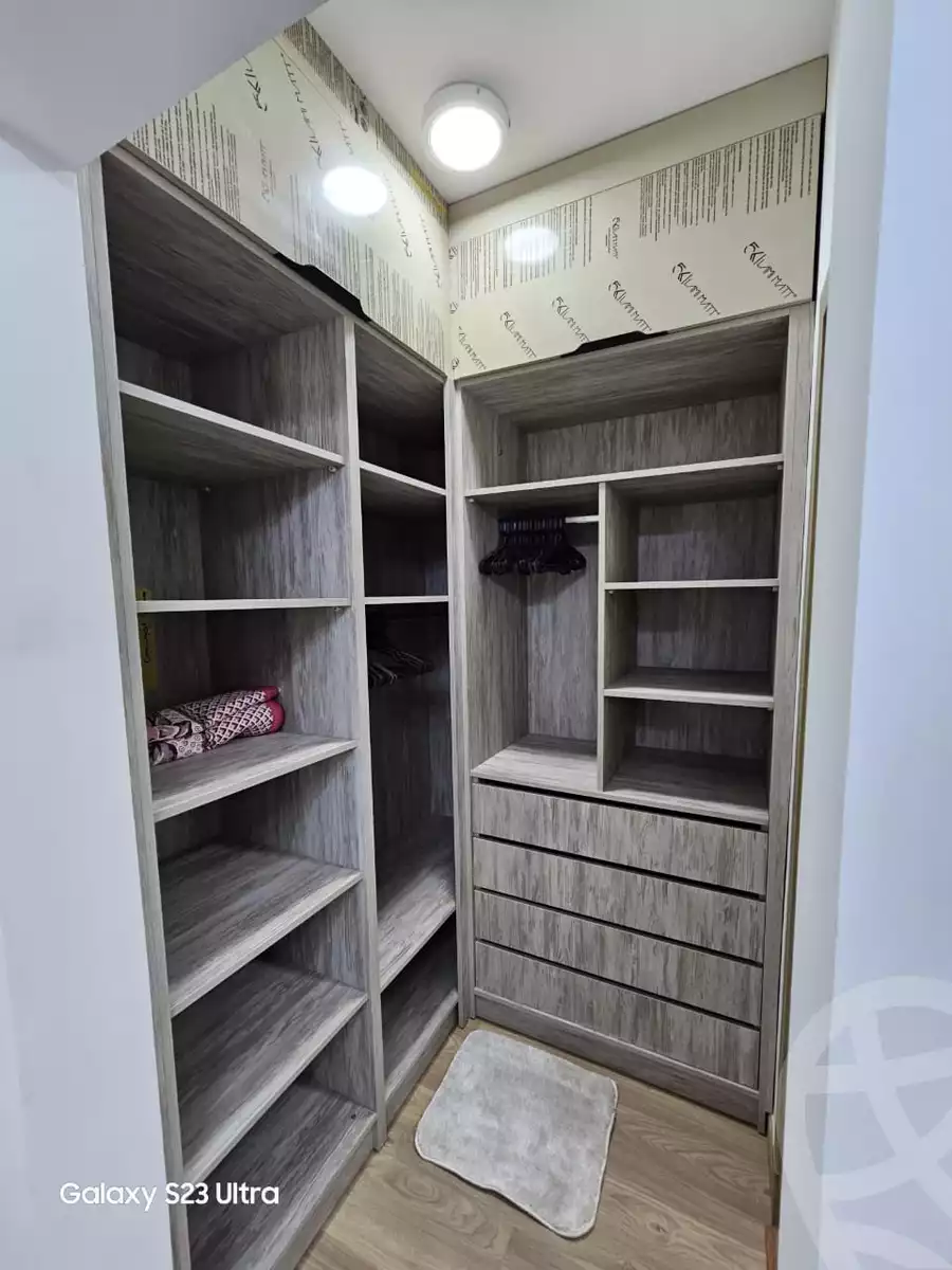 https://aqarmap.com.eg/ar/listing/6209847-for-rent-cairo-new-cairo-compounds-fifth-square