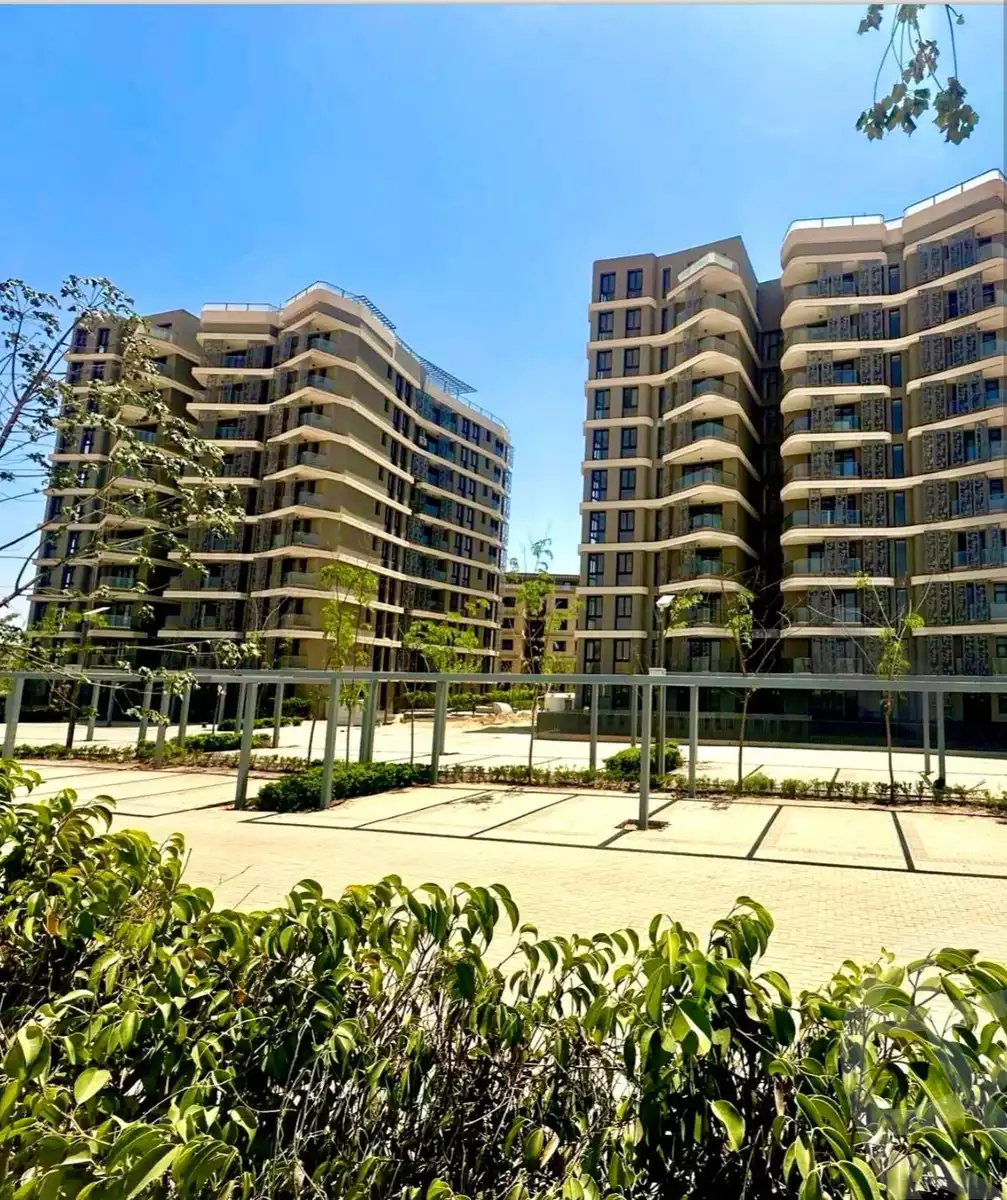 https://aqarmap.com.eg/ar/listing/6213044-for-sale-cairo-6th-of-october-hadaeq-october-kmbwnd-fy-hdyq-ktwbr-badya-compound-palm-hills