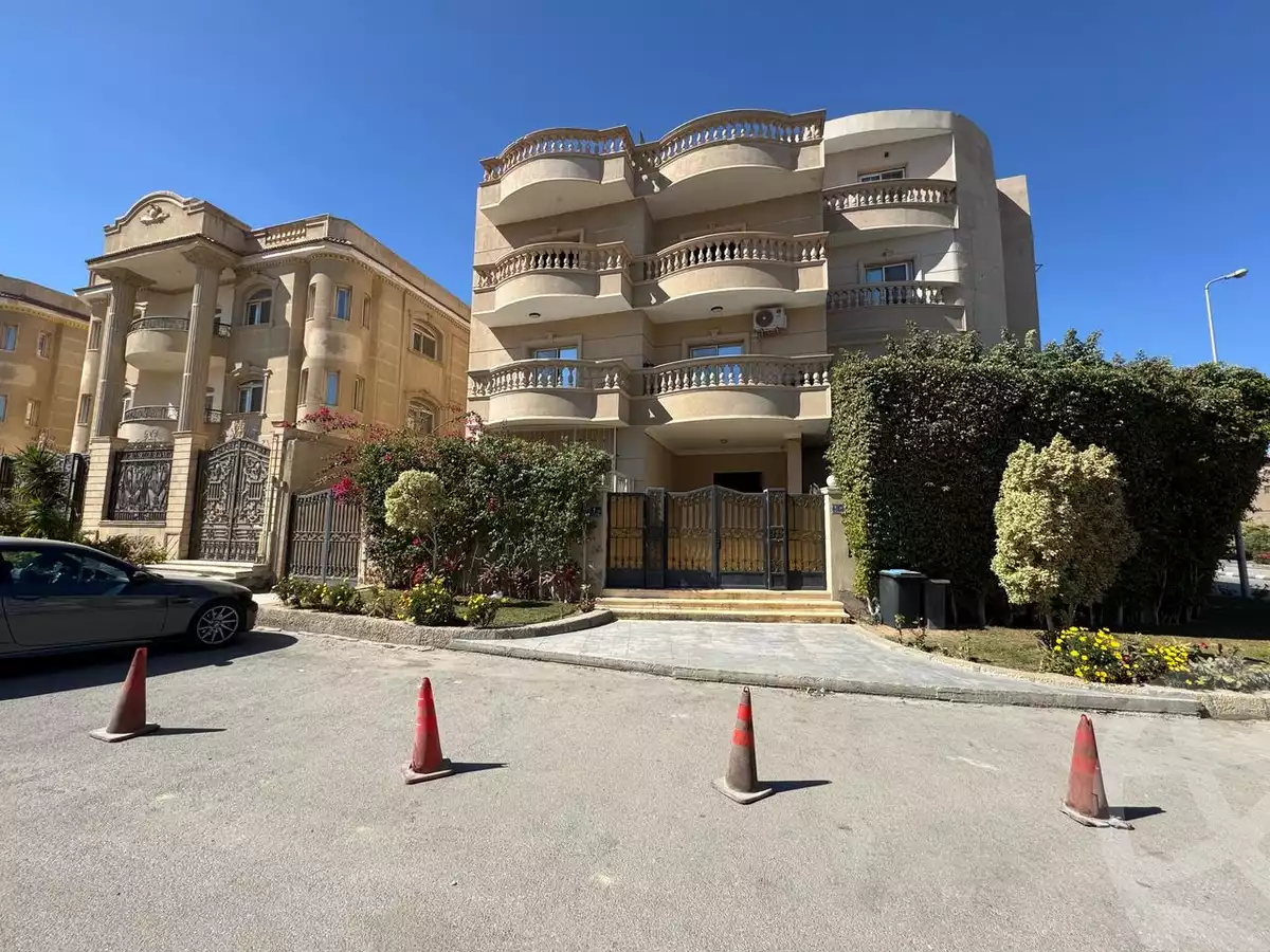 https://aqarmap.com.eg/ar/listing/6213174-for-sale-cairo-new-cairo-el-banafsg-el-banafsag-12