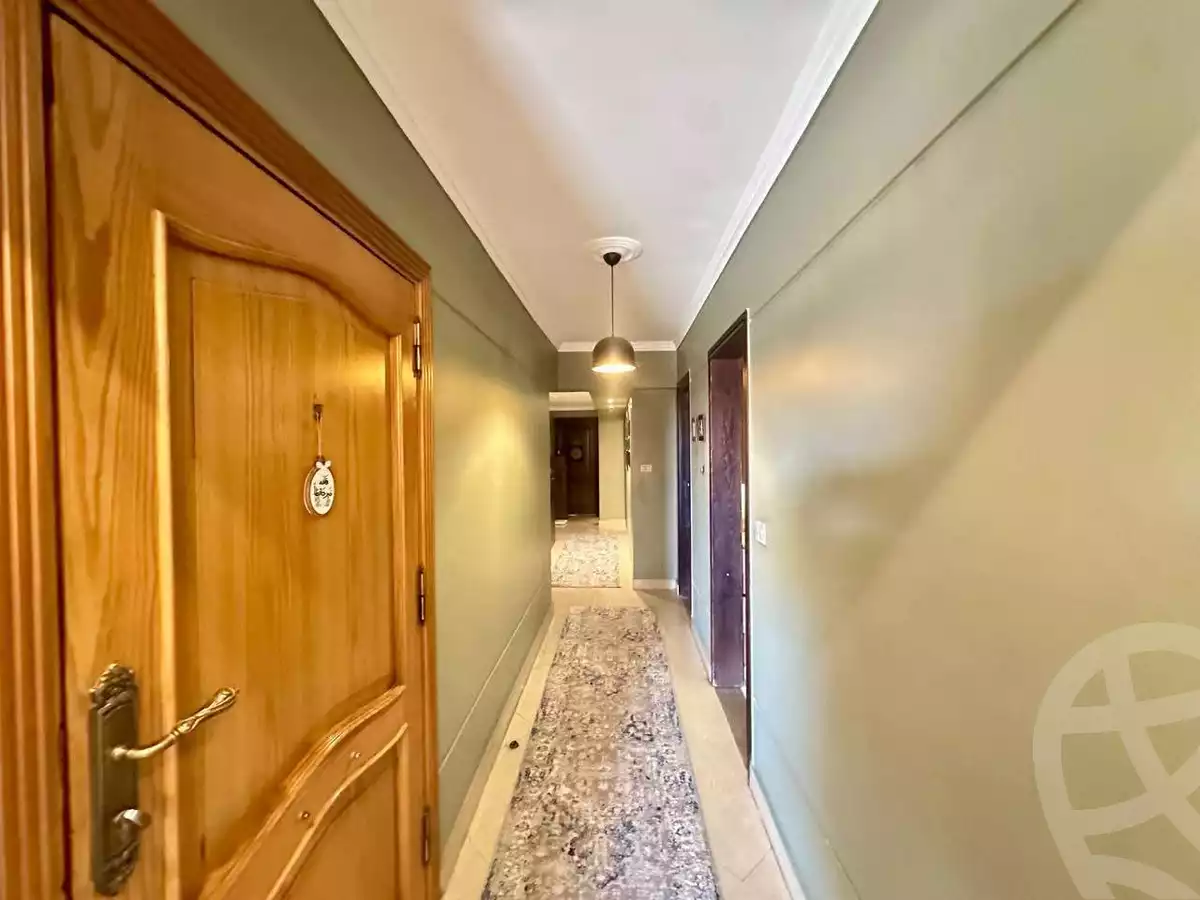 https://aqarmap.com.eg/en/listing/6214399-for-sale-cairo-mokattam-el-hadabah-el-wosta-rd-lmbhth
