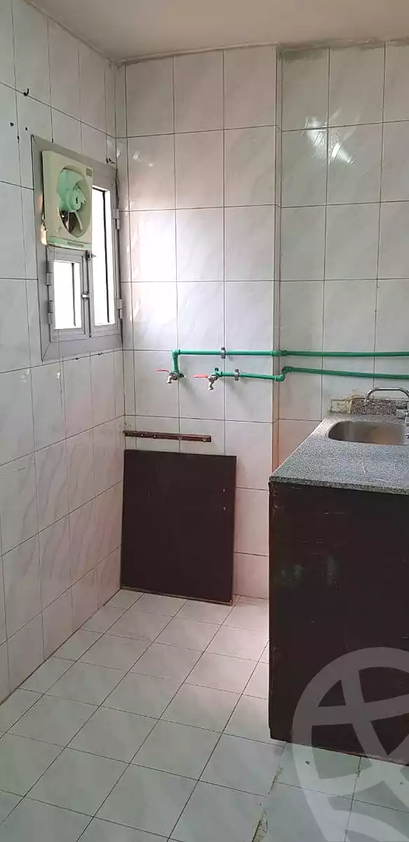 https://aqarmap.com.eg/ar/listing/6215704-for-sale-cairo-helwan-helwan-el-sharkeya-saleh-sobhy-st