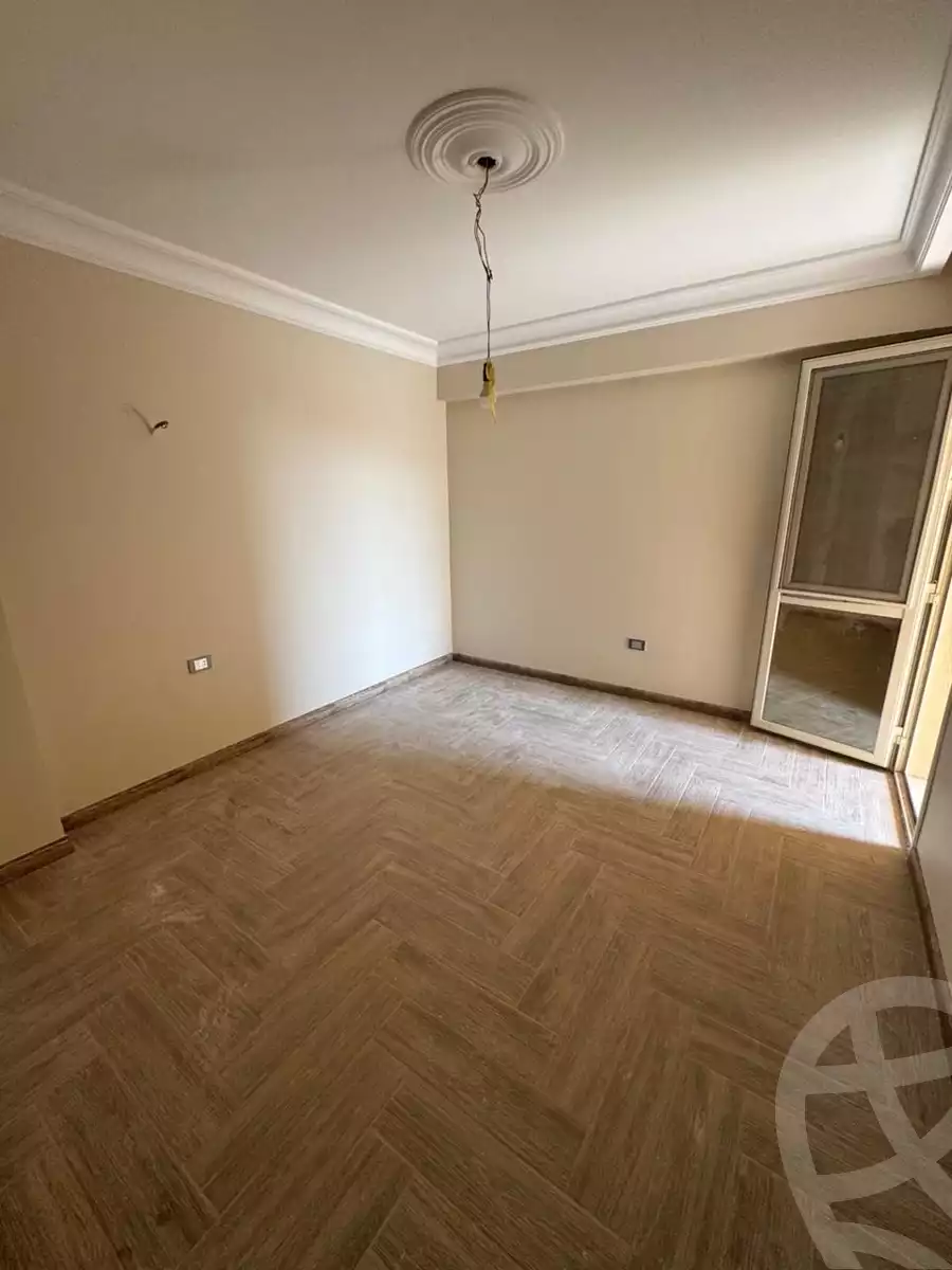 https://aqarmap.com.eg/ar/listing/6216013-for-sale-cairo-6th-of-october-compounds-dream-land-flower-resort