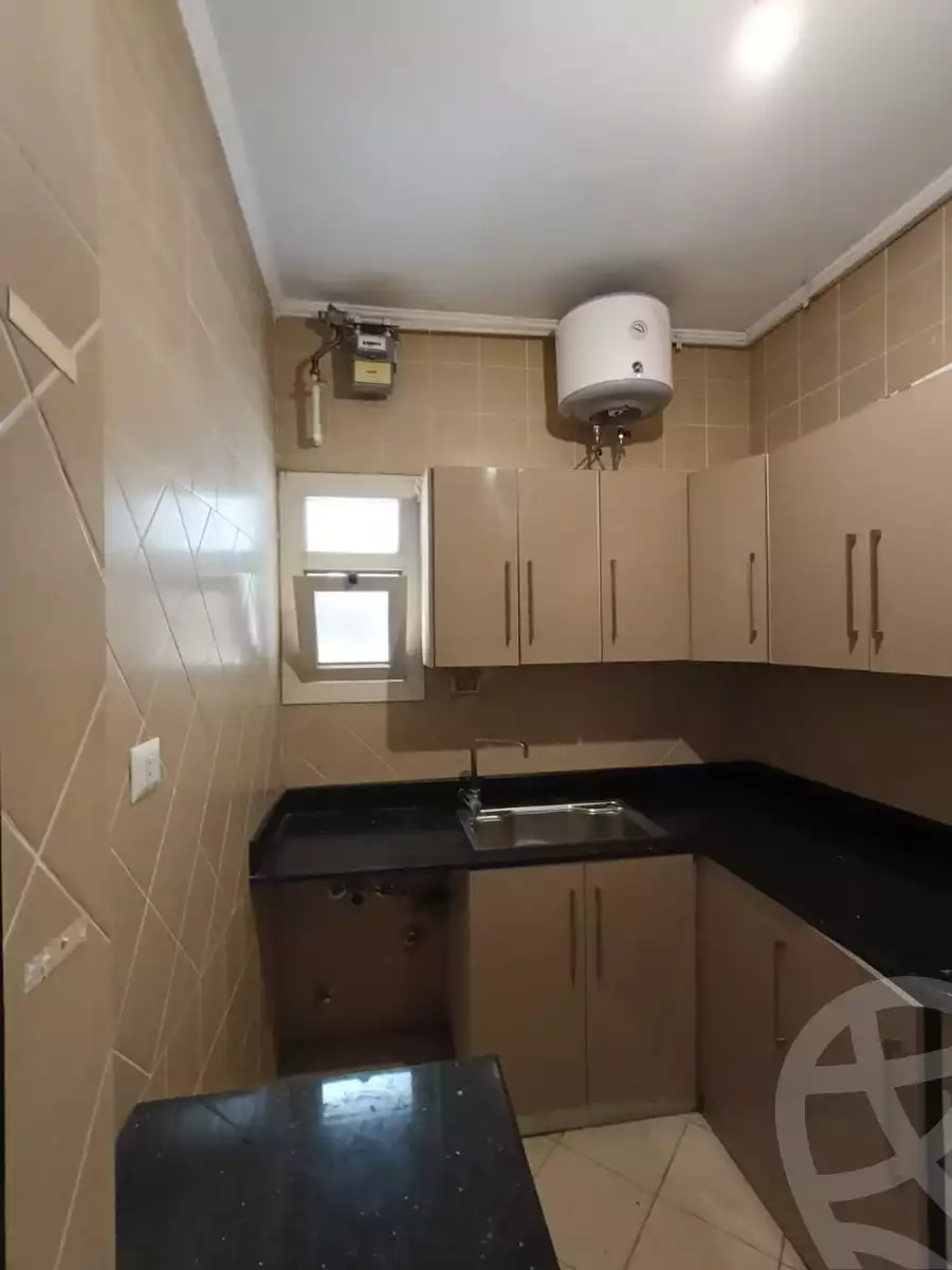 https://aqarmap.com.eg/en/listing/6216042-for-rent-cairo-el-sheikh-zayed-city-compounds-dh-drys