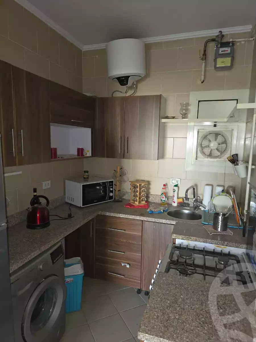 https://aqarmap.com.eg/en/listing/6216162-for-rent-cairo-el-sheikh-zayed-city-compounds-dh-drys