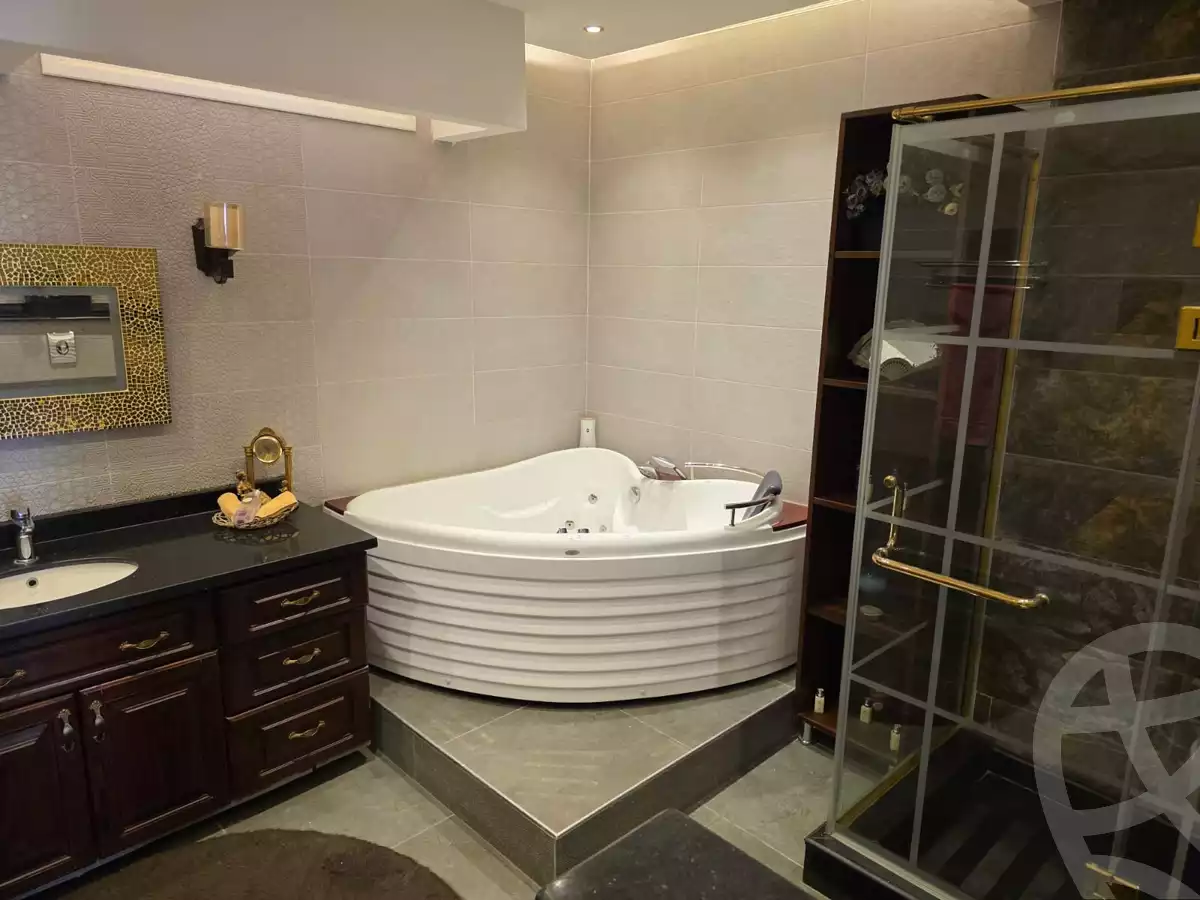 https://aqarmap.com.eg/ar/listing/6216759-for-sale-cairo-6th-of-october-compounds-mountain-view-chillout-park-mountain-view-lakeside
