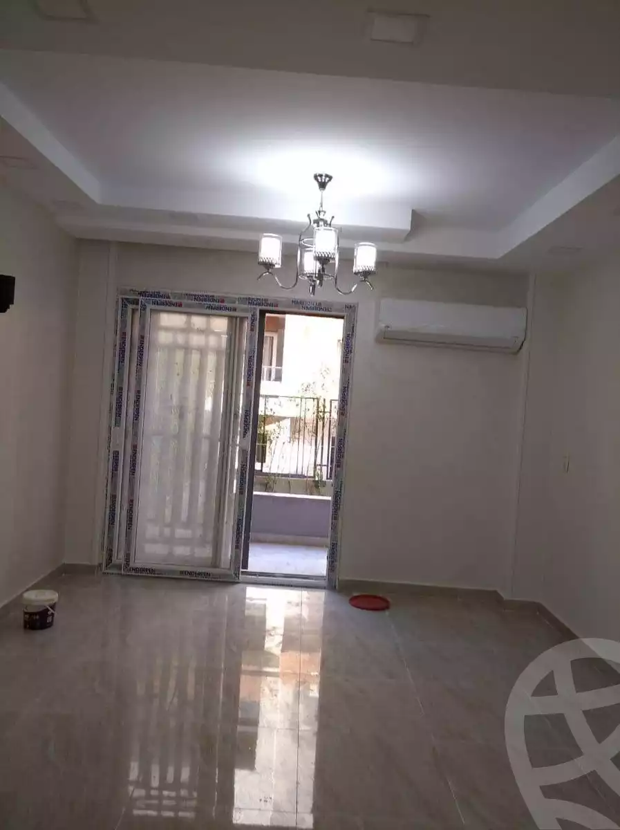 https://aqarmap.com.eg/en/listing/6216846-for-rent-cairo-el-sheikh-zayed-city-compounds-zayed-regency