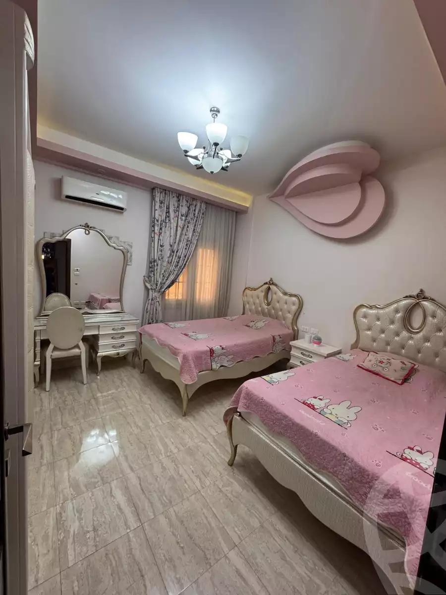 https://aqarmap.com.eg/ar/listing/6217039-for-sale-cairo-new-cairo-ganob-el-akadamiya-south-academy-a-zaid-ebn-haretha-st