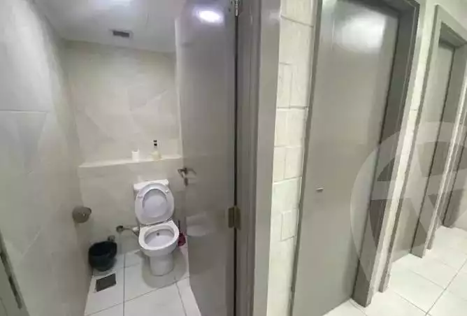 https://aqarmap.com.eg/ar/listing/6218083-for-rent-cairo-el-sheikh-zayed-city-compounds-the-courtyard-mall-dorra